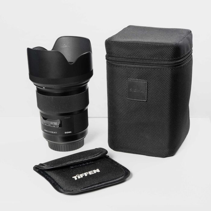 Обектив Sigma 50mm f/1.4 DG HSM Art за Canon EF