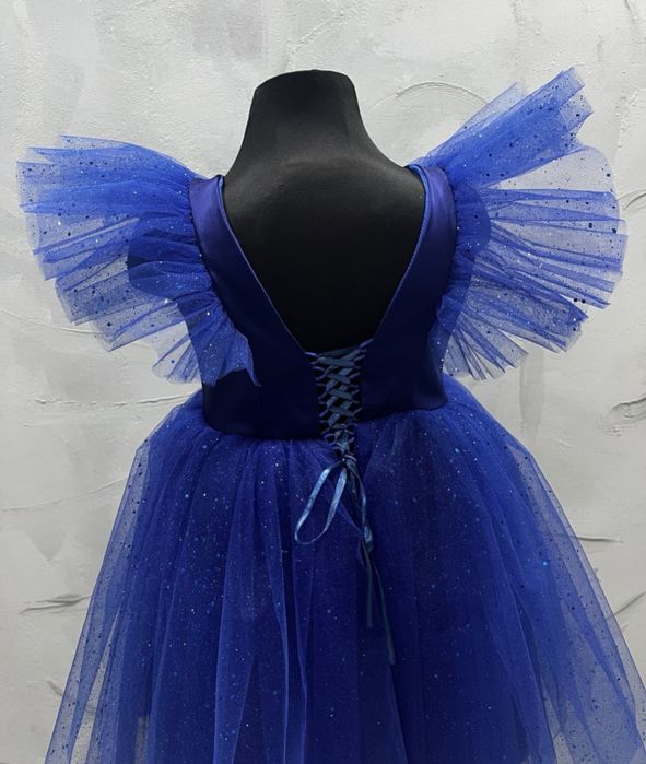 Нарядные платья для девочек