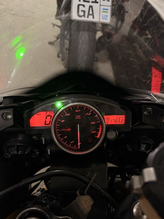 Yamaha R6 Ямаха 600 куб Р6