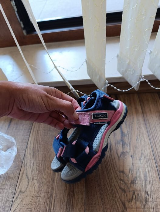 Детски сандали Geox