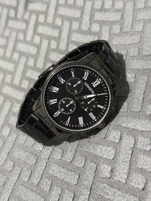 Продаю наручные часы