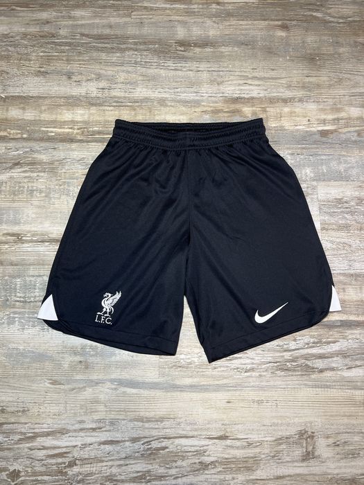 Nike Liverpool dri-fit - ориг мъжки къси. S