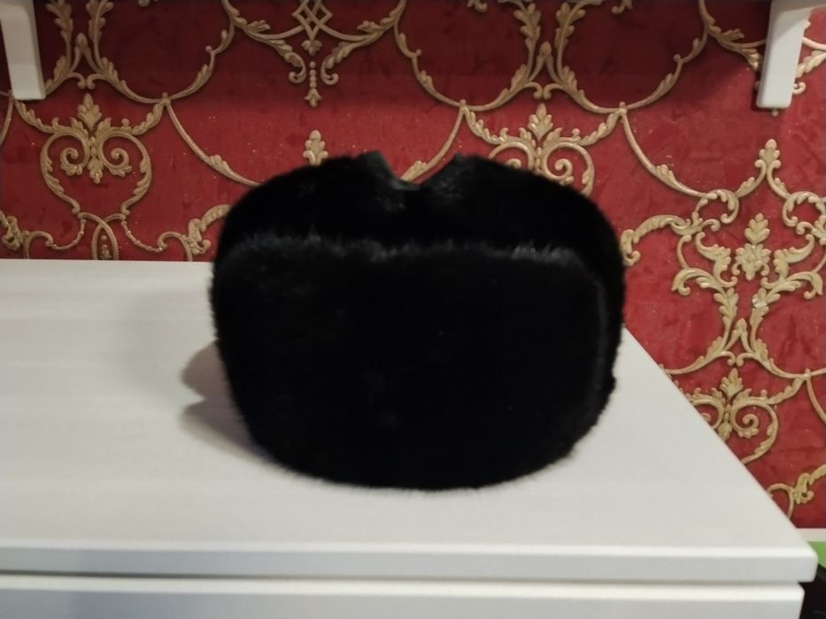 Продается норковая шапка (ушанка)