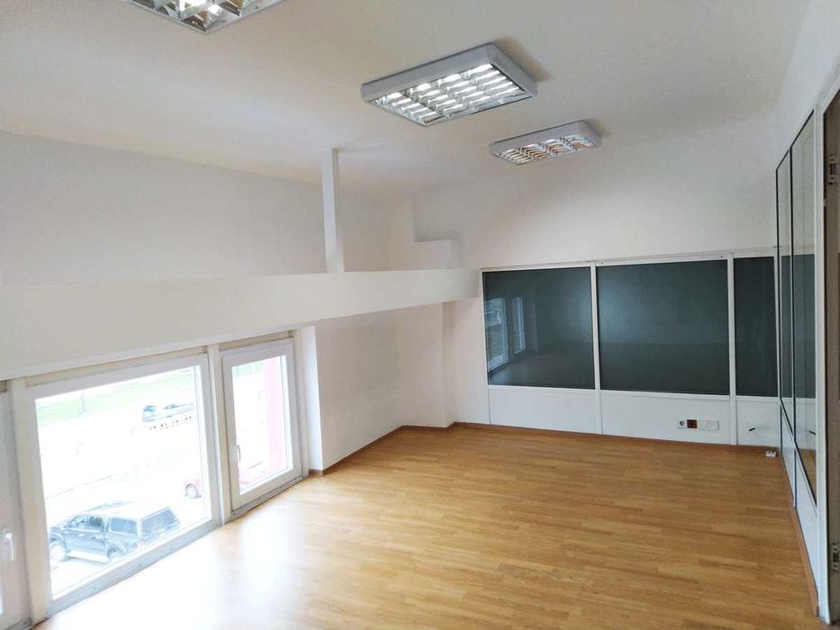 Spațiu de birouri 85 mp, etaj, autorizat ISU, parcare inclusă