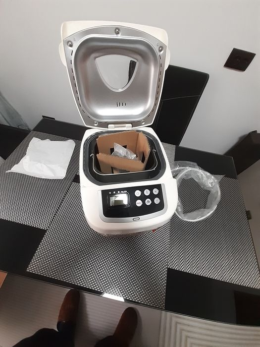 Mașină de făcut pâine