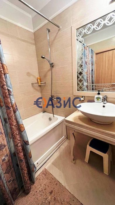 Продава се Тристаен апартамент в к.к. Слънчев бряг - 100 кв.м за 1500 €/кв.м - Снимка #14