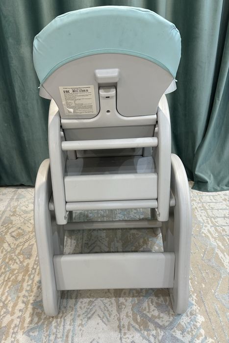 Стул для кормления универсальный