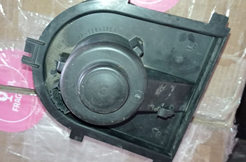Ventilator habitaclu  Skoda Octavia 1U2  benzina 2000-2003