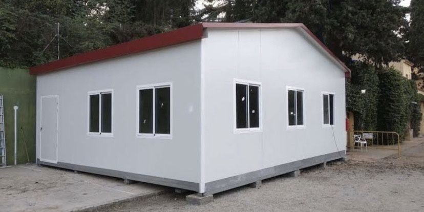 Vand case modulare de locuit