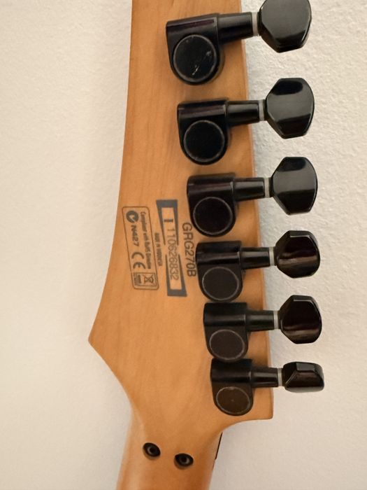 Ibanez GRG 270B