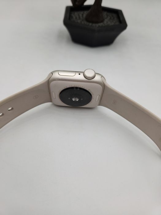 Hope Amanet P11-Apple Watch SE 2/ 2nd Gen / 40mm/Bat 88%/ 32gb