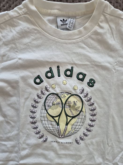 Оригинално екипче Adidas в XS размер
