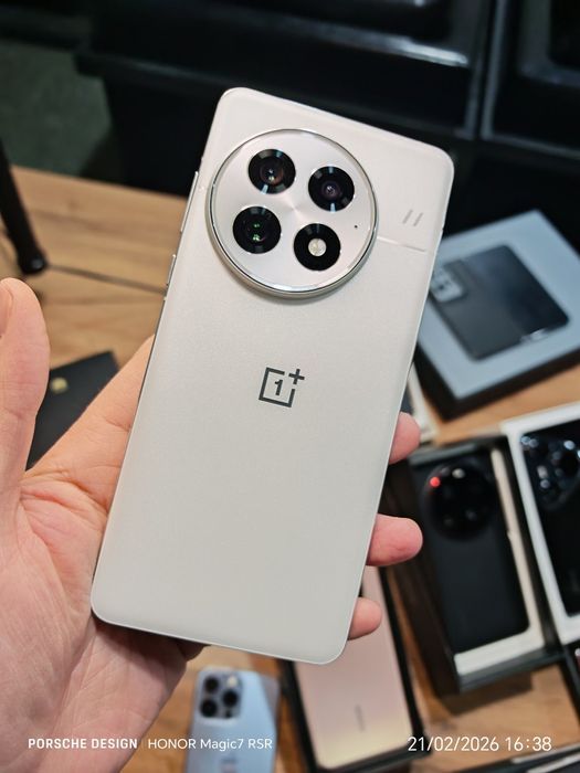 OnePlus 13 1 terrabite