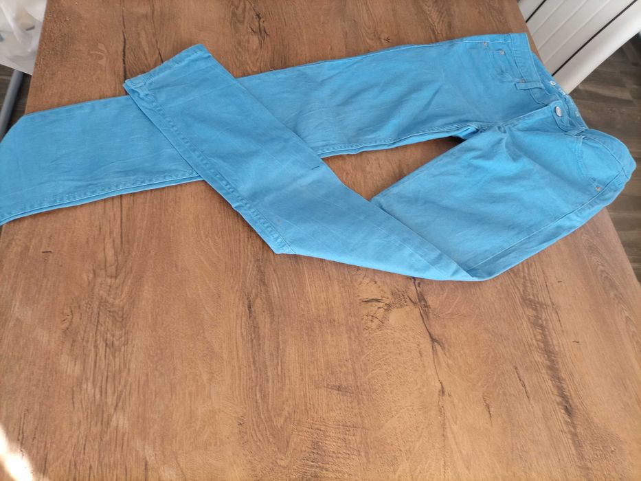 Дамски дънки размер М