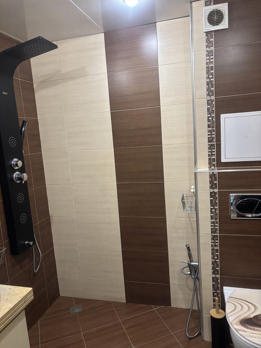 Дава се под наем Двустаен апартамент в София, Център - 75 кв.м за 680 € - Снимка #12