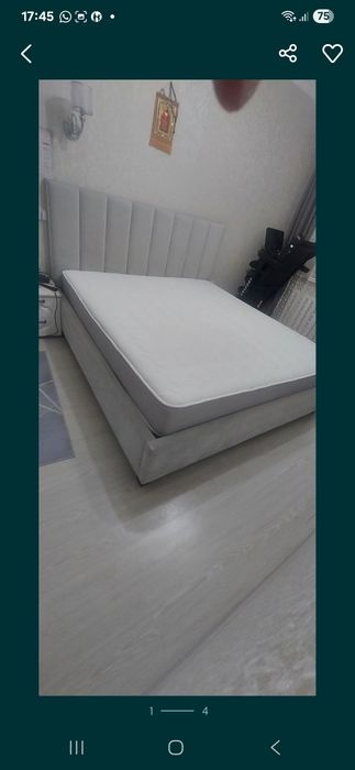 Кровать с матрасом