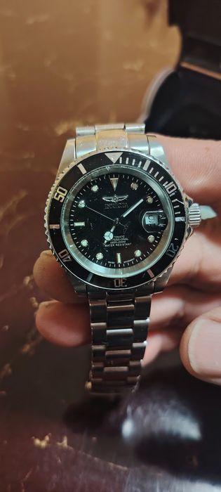 Часовник Invicta автомат