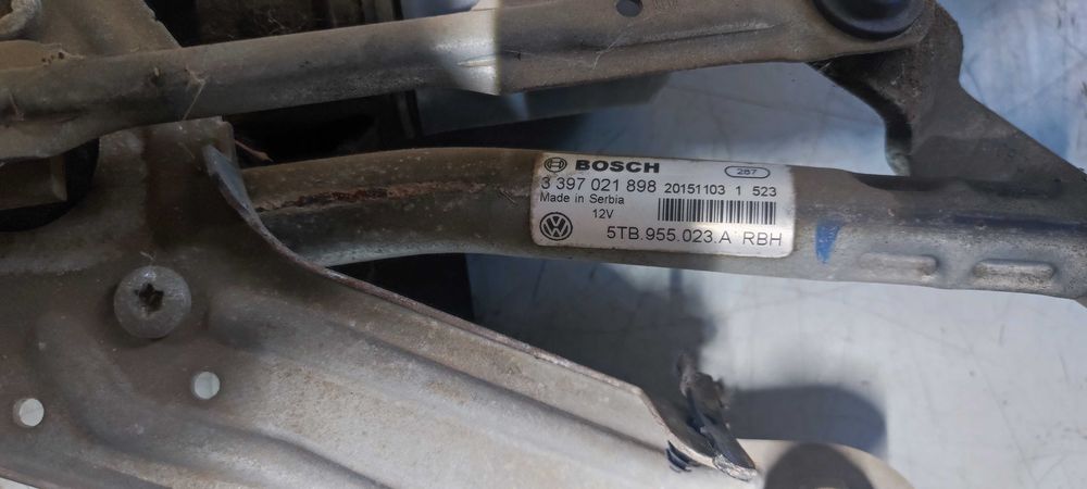 Motoras + ansamblu fata volkswagen vw touran 2 cod 5tb955119a