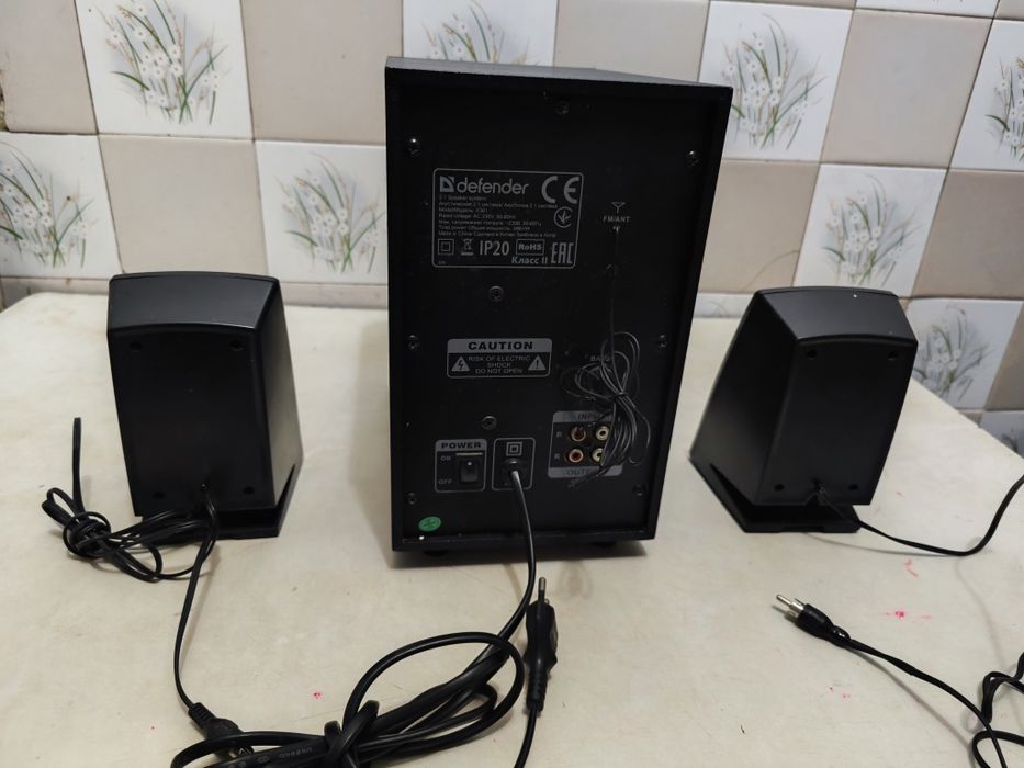 Defender X361 sotiladi, tiniq, 350 ming