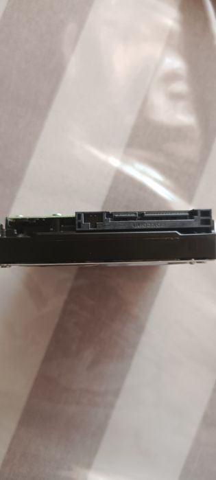 Продам жесткий диск 2 тб