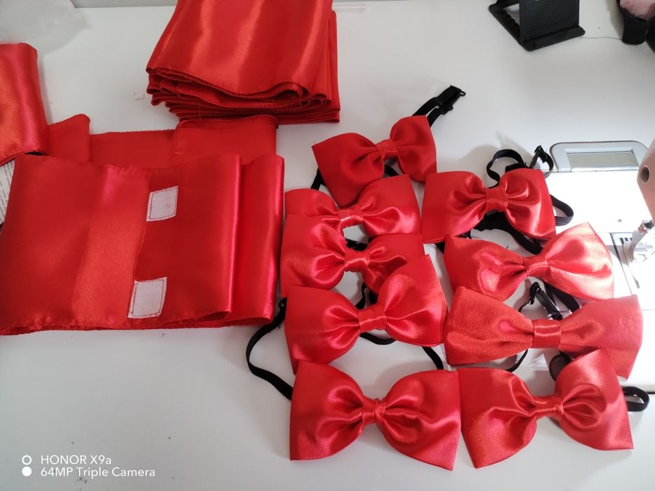 Бантики и ассесуары к нему