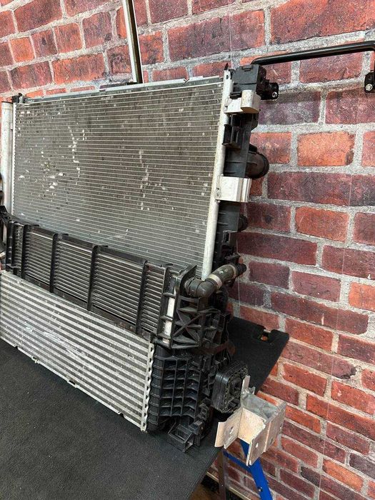 Caseta radiator g05 3.0 dX