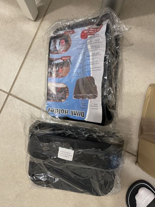 Lot accesorii auto NOI – cabluri USB + încărcătoare + organizatoare