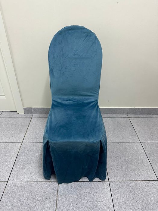 Продам чехолдля стуля и скатерт