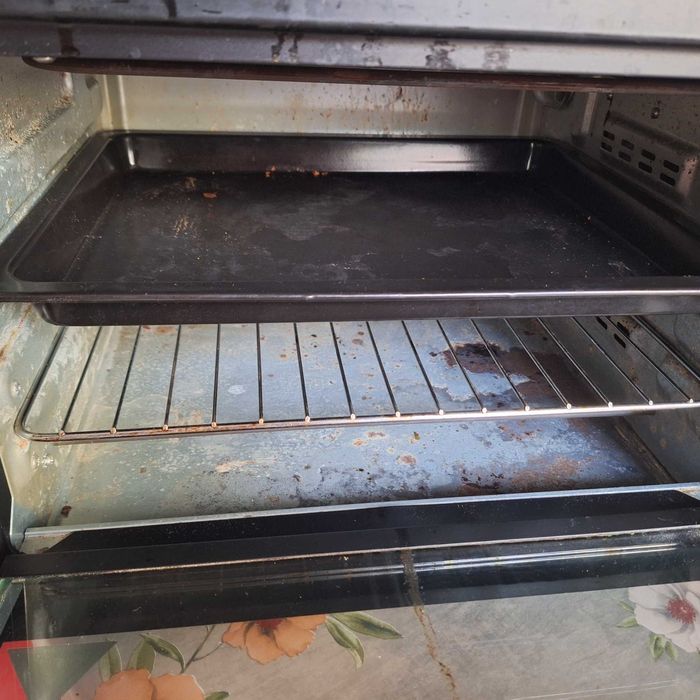 Печка със стъклокерамичен плот,  малка