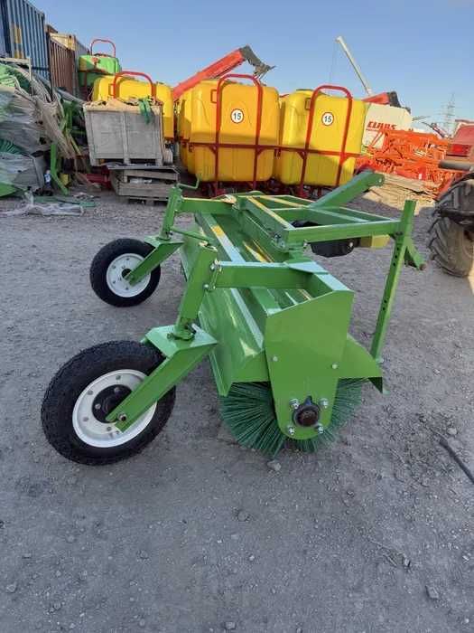 Коммунальная щетка Kerland МК-2000, кардан в комплекте 148