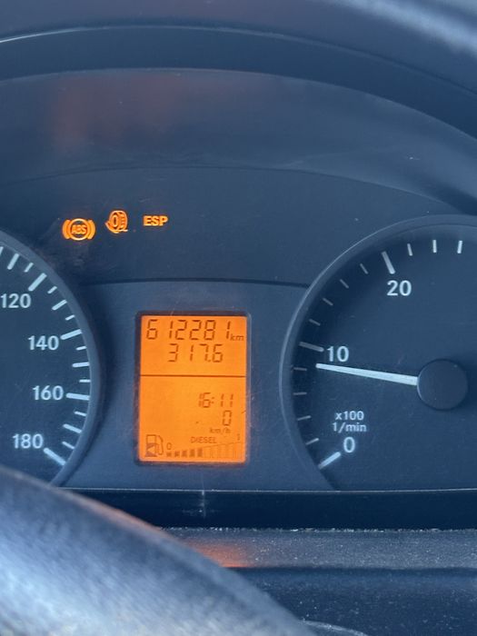 Mercedes-Benz Sprinter