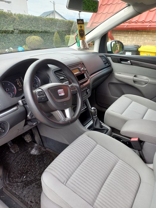 Vând seat alhambra 5 locuri