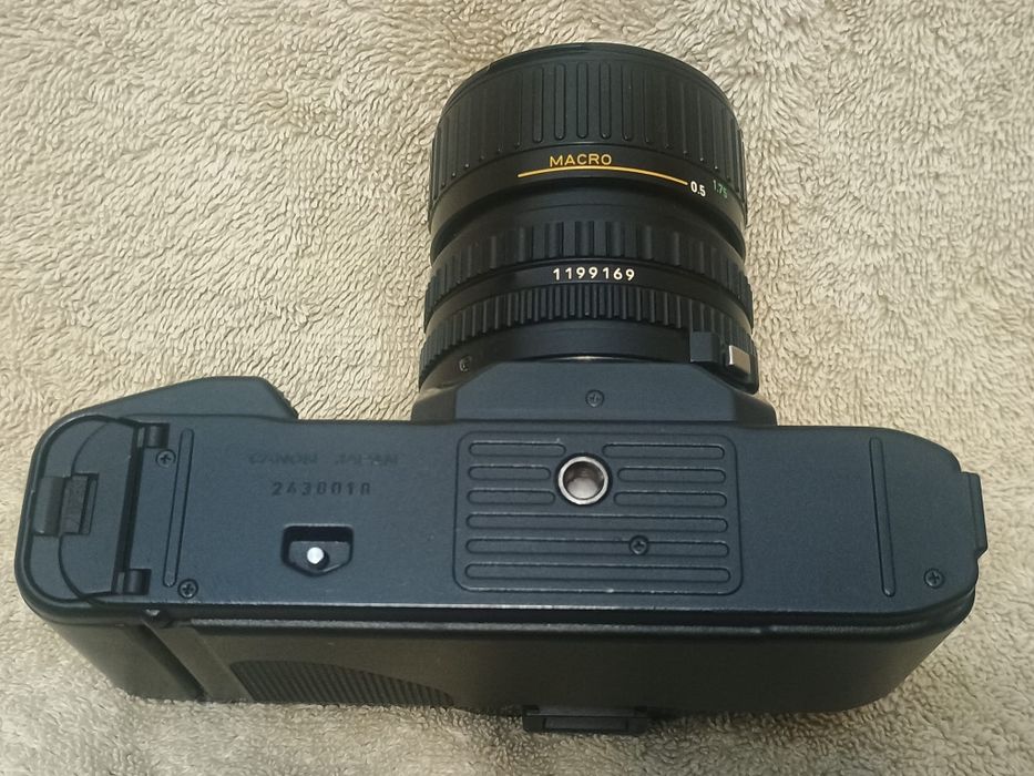 Aparat foto Canon T50 cu 2 obiective