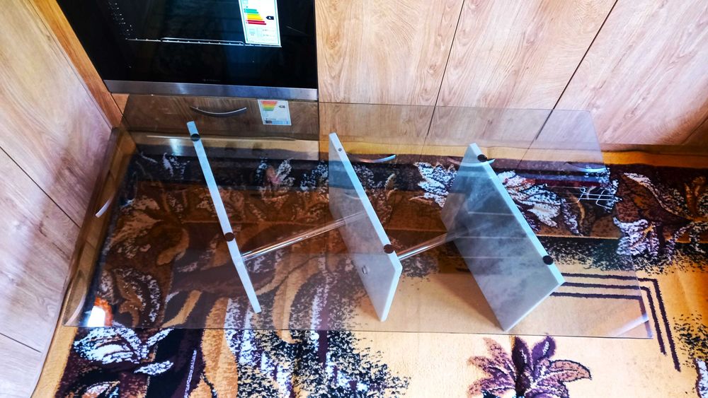 Холна маса мрамор/ стъклен плот