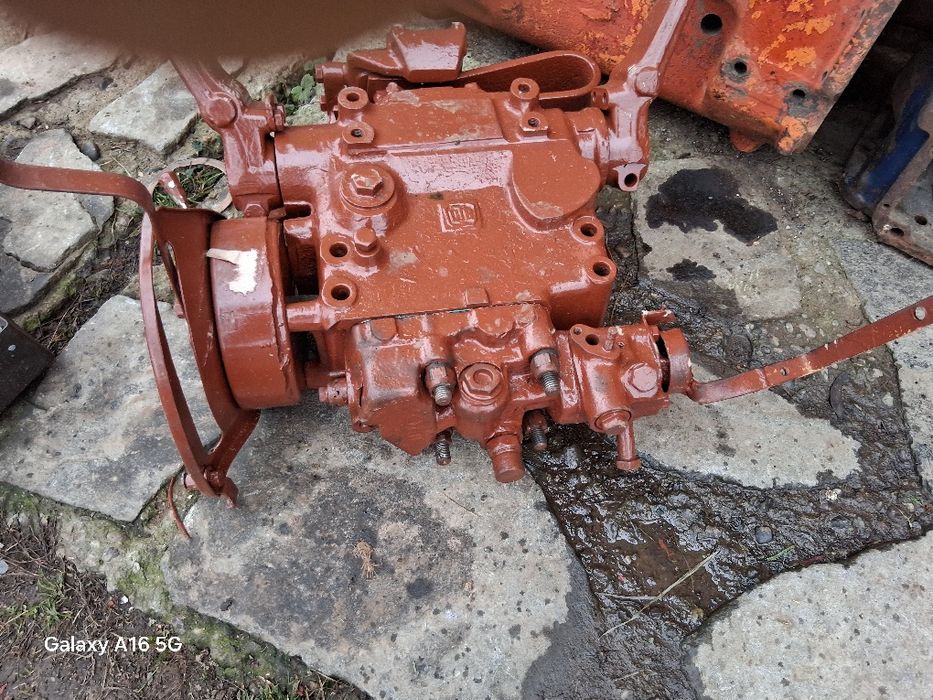 Carcasa diferential tractor  dtc  640 romanesc