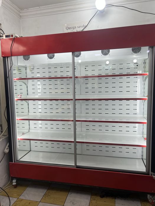 Витрина холодильник НОВИЙ