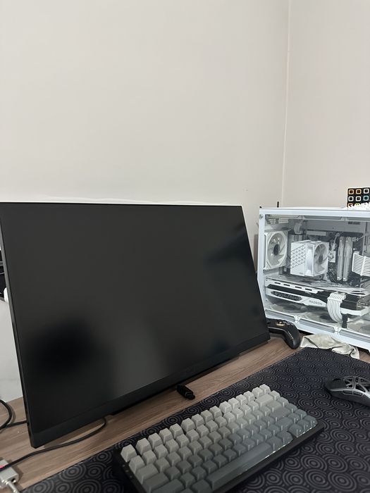 Монитор LG 27дюйм QHD