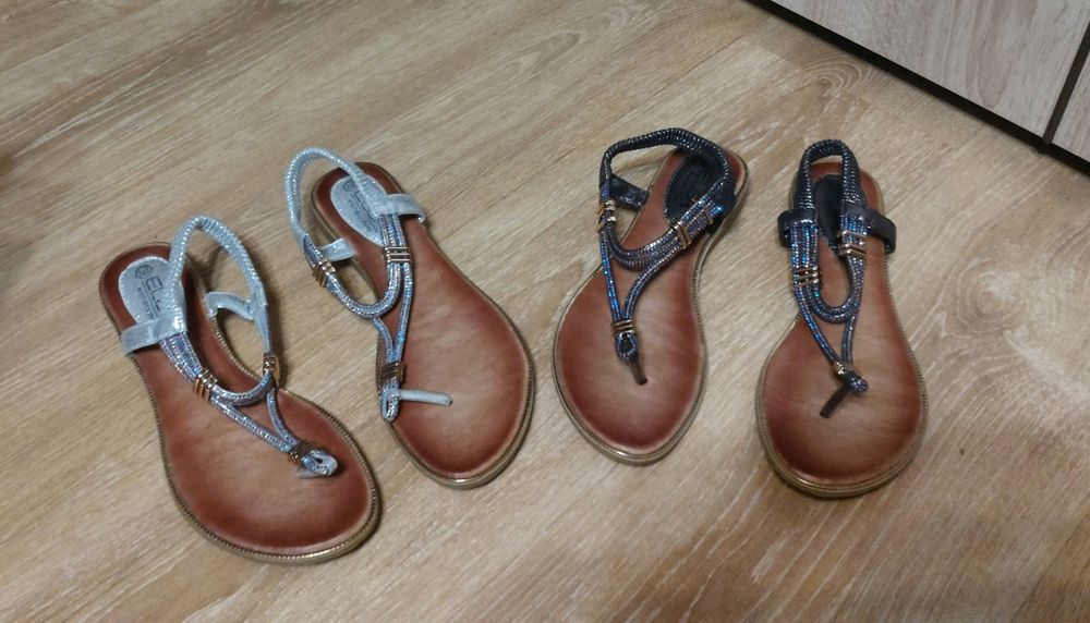 Продаётся женская обувь