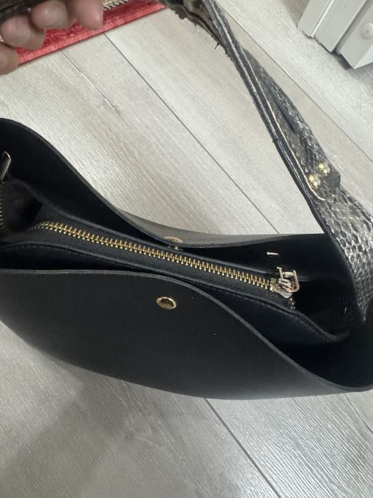 Женская сумочка. Черного цвета.