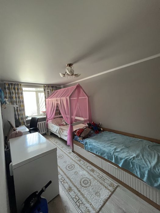 Продам 3 комн квартиру Челюскинцев 49