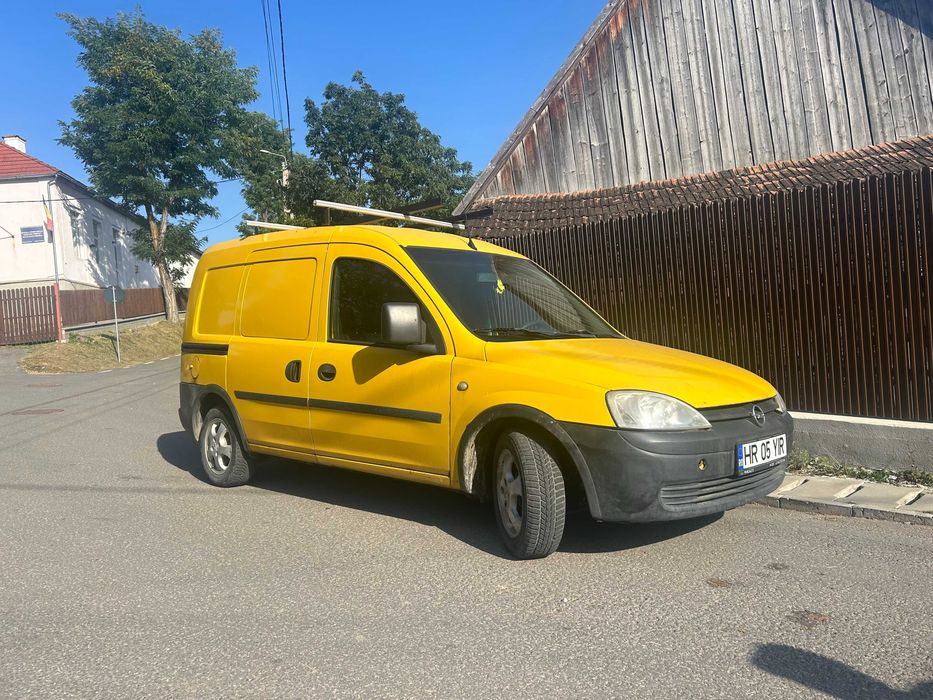 Opel Combo, an fabricație 2007, cu motor diesel de 1.3