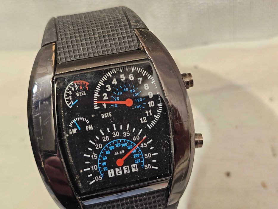 Lot 3 Ceasuri Bărbați Sport/Tactice Ohsen Speedometer Bord Mașină Weide Metalic