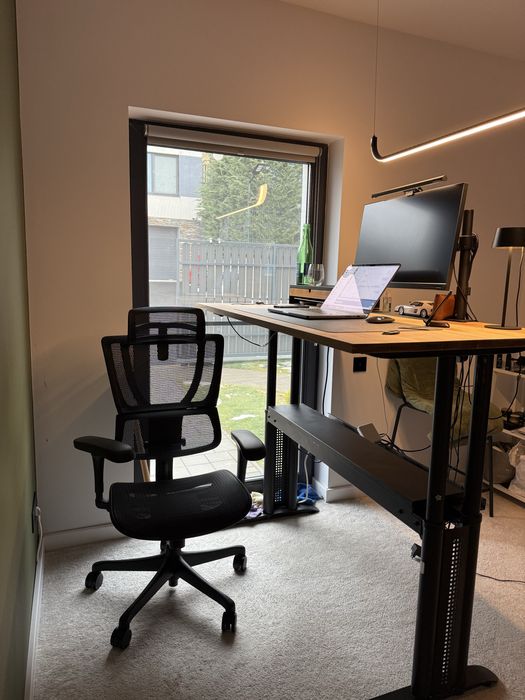 Birou ergonomic electric