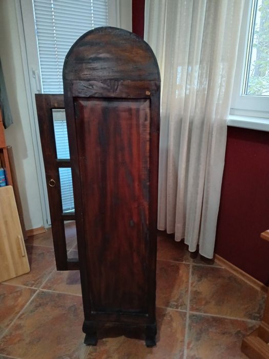 Витрина от дърво, произведена в Тайлан абсолютно запазена,