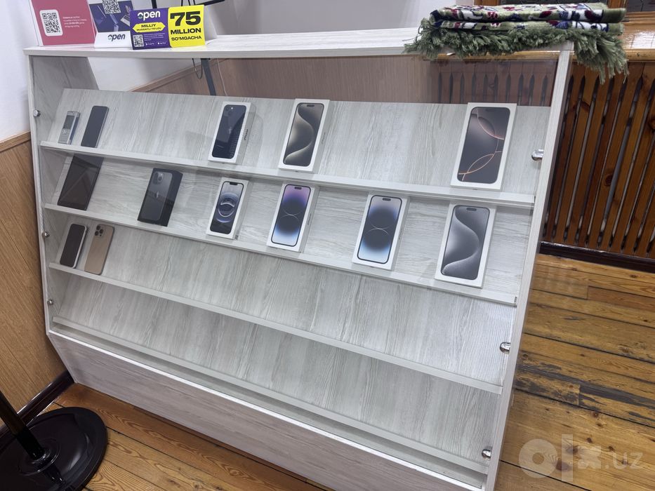 Telefon uchun shkaf sotiladi