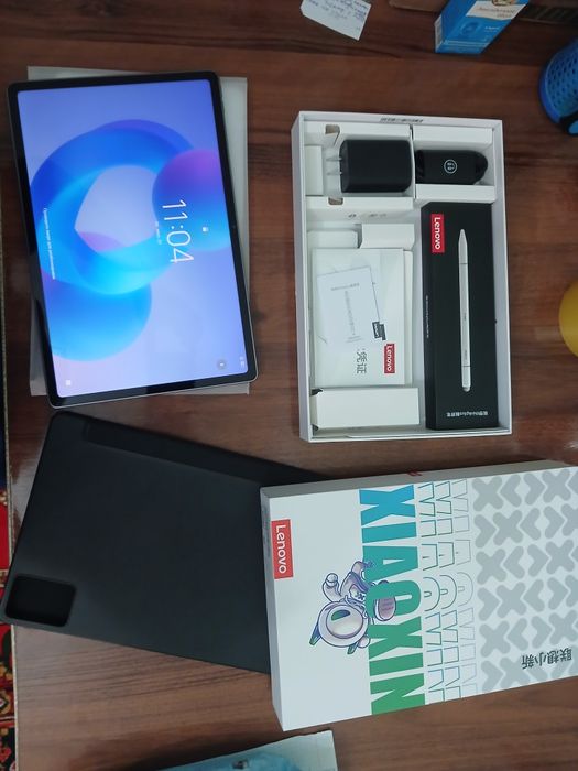 Планшет lenovo idea tab plus +  BONUS klaviatura va mishka
