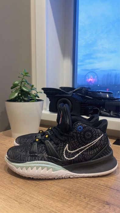 Nike Kyrie 7 basketball shoes
