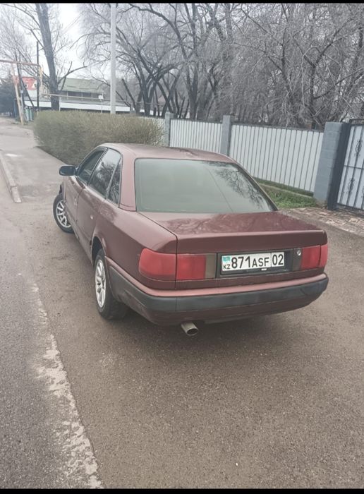 Продам Ауди 100 с4