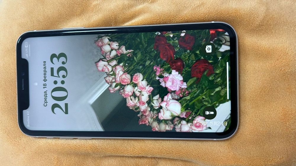 Айфон 11  64гб АКБ 76