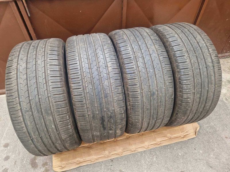 4 Continental R20 275/45
летни гуми 
DOT3622